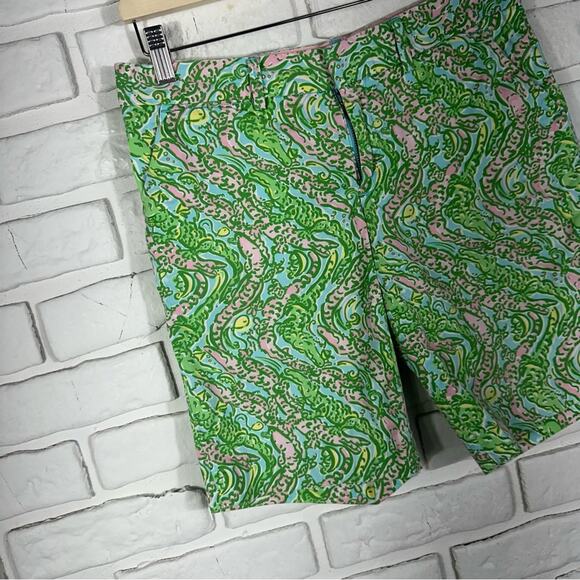Lilly Pulitzer Avenue Short Alligator Print Size 0 - Picture 8 of 10